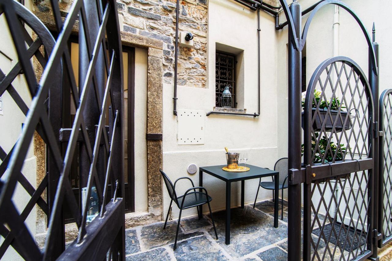 Suite Lo Storico - The House Of Travelers Como Exterior foto